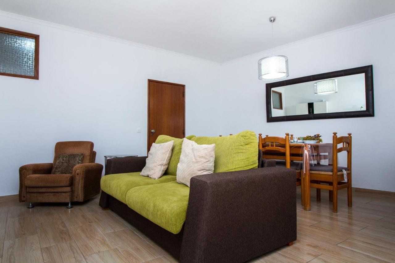 Ocean View Apartment - Pool And Sea View & Albufeira Center Kültér fotó