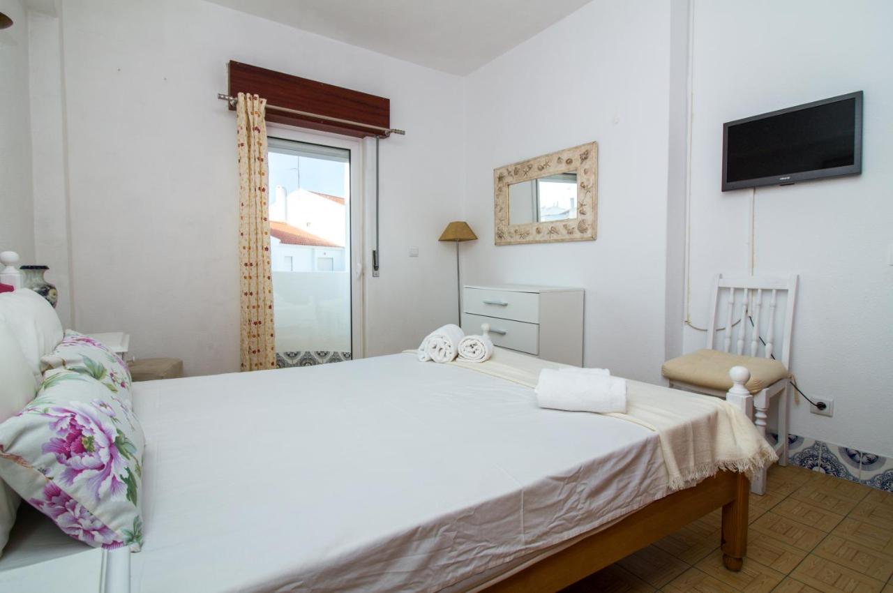 Ocean View Apartment - Pool And Sea View & Albufeira Center Kültér fotó
