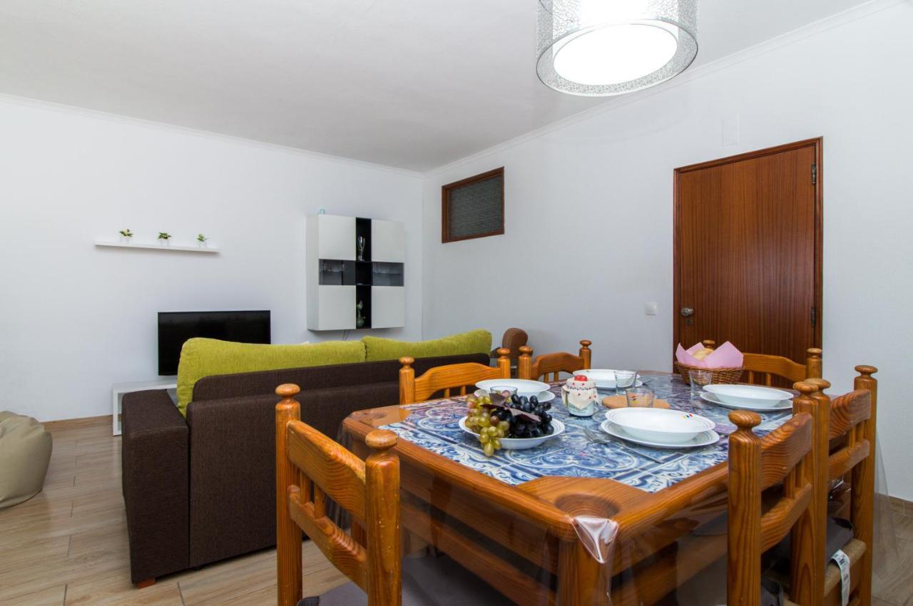 Ocean View Apartment - Pool And Sea View & Albufeira Center Kültér fotó