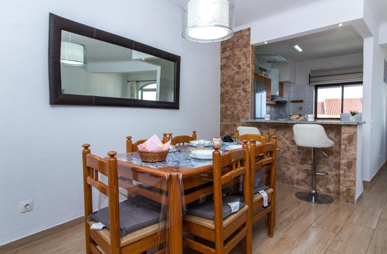 Ocean View Apartment - Pool And Sea View & Albufeira Center Kültér fotó
